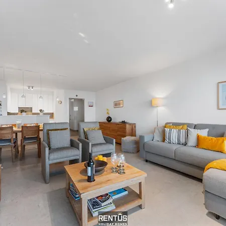 Apartment Optimist - With Sea View And Garage